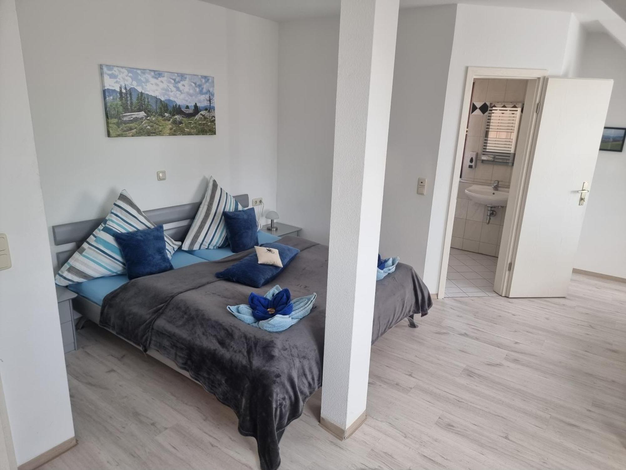 Pension Heuhexe Фладунген Экстерьер фото